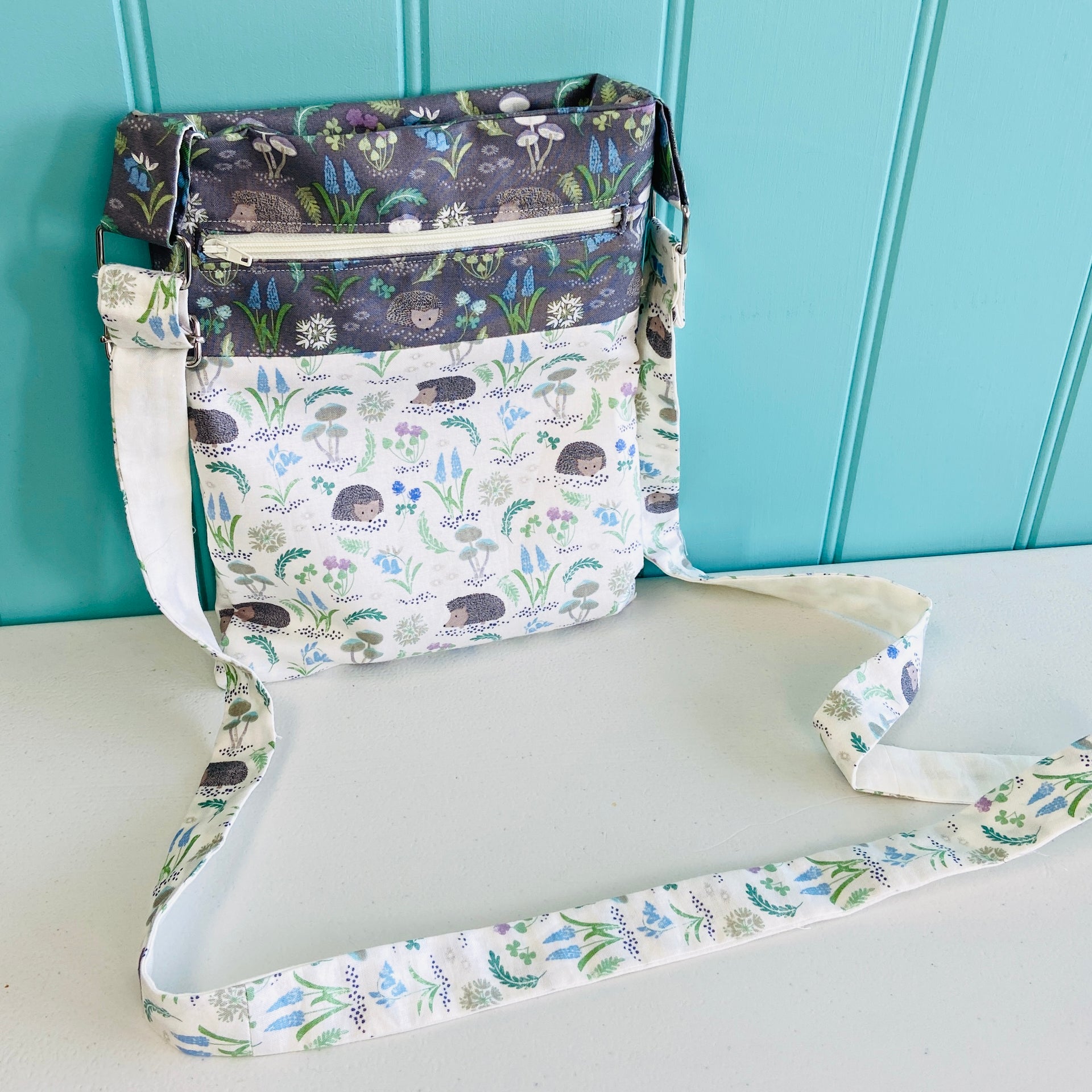 Contrast Crossbody Bag PDF pattern Downloadable Sewing