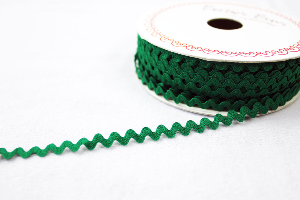 Berties Bows Ric Rac 7mm Emerald Green Trim Ribbons & Trims My